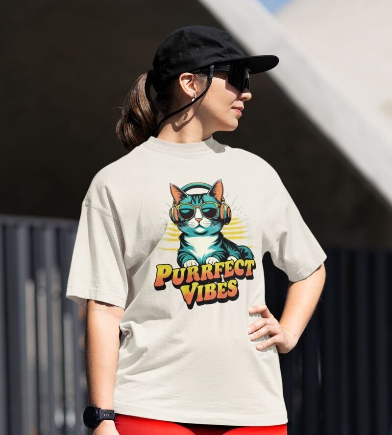 purrfect vibes - oversized - Faded bone Purrfect Vibes
